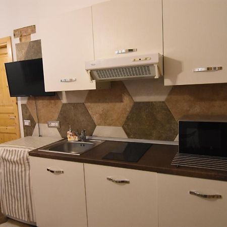 Ferienwohnung Un Salto A Napoli Exterior foto