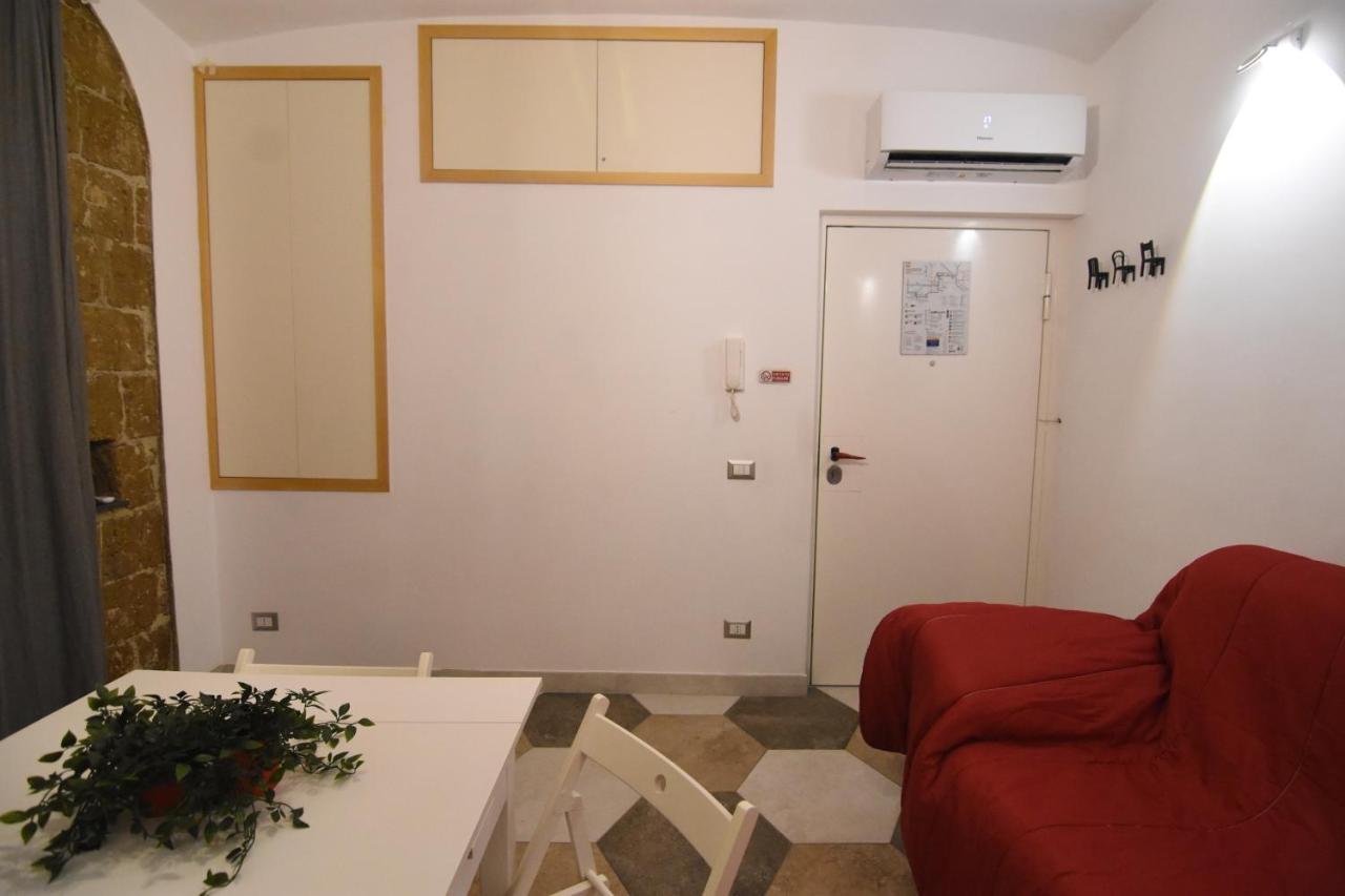 Ferienwohnung Un Salto A Napoli Exterior foto